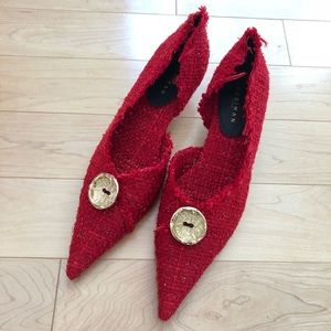 Red fabric kitten heel with gold button
